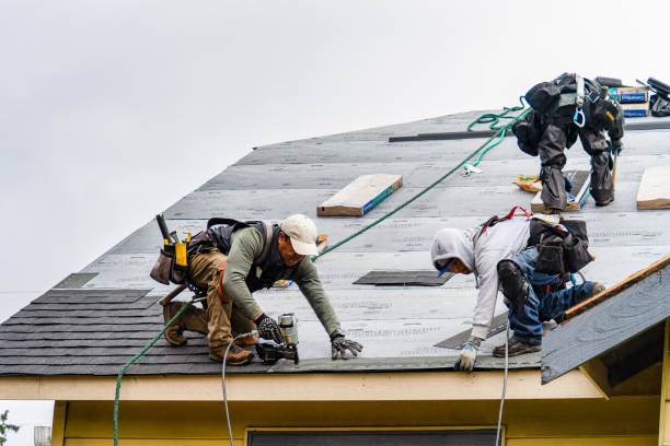 Professional Gutter Installation technician working in Grapeview, WA